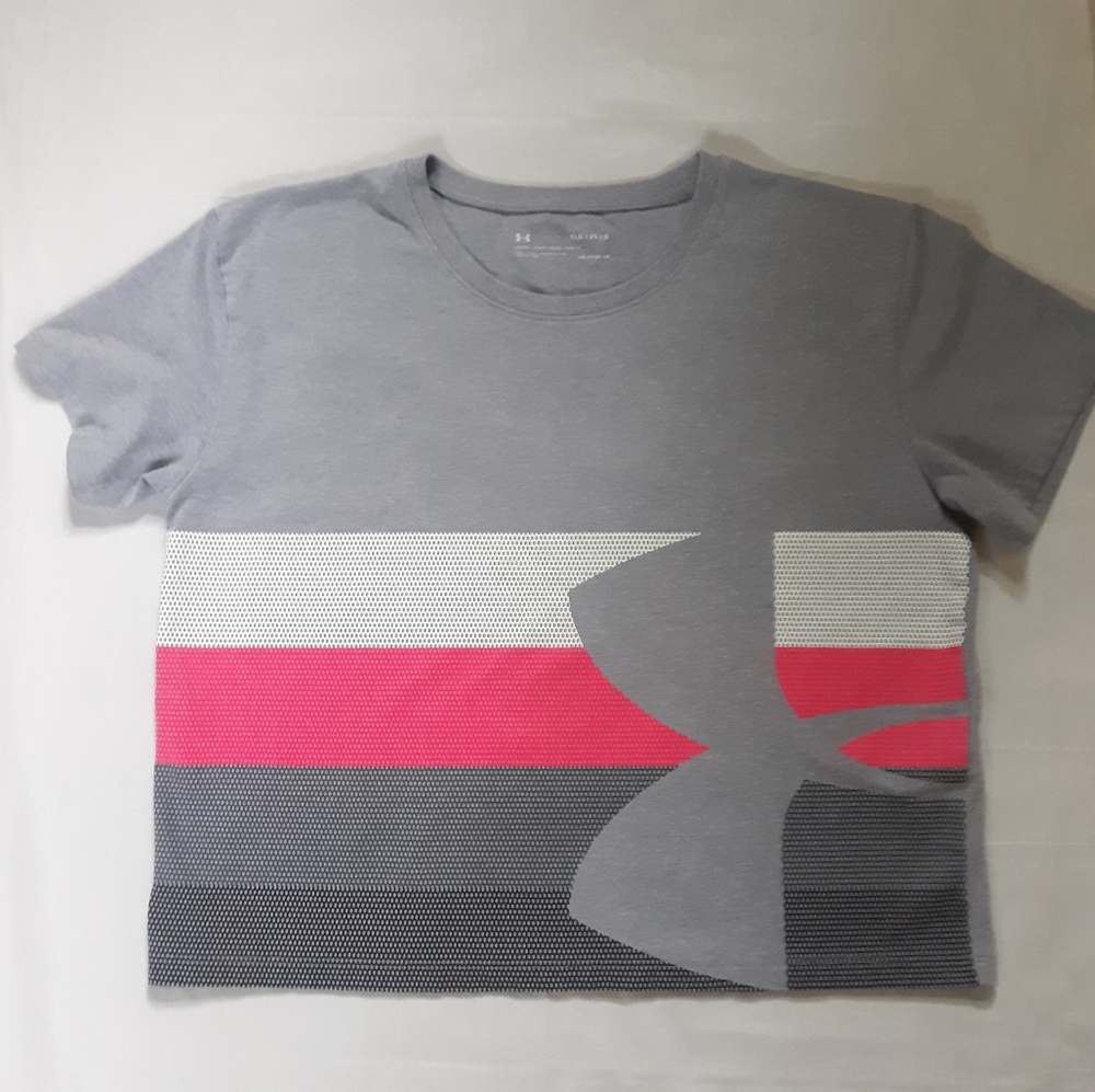 Under Amour Short Sleeve Heat Gear Shirt sz L gray